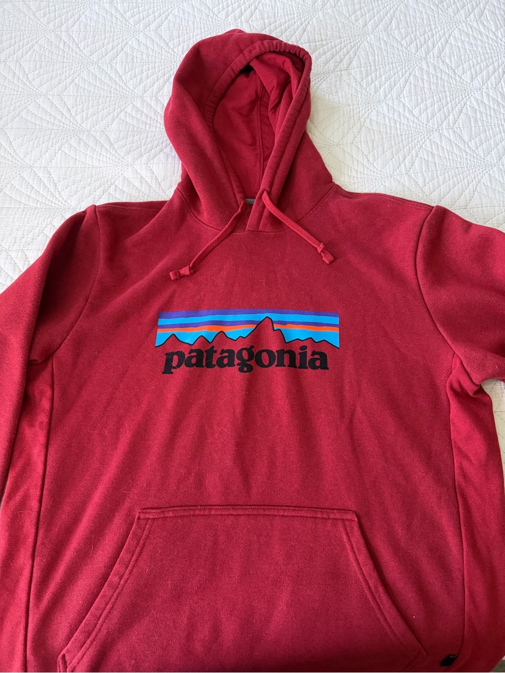 Patagonia women /men’s Red Pullover Hoodie with Multicolor Logo , XL women L men